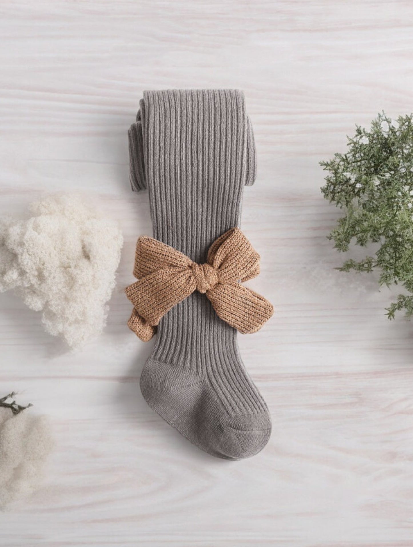 Collants côtelés Finia avec coutures décoratives