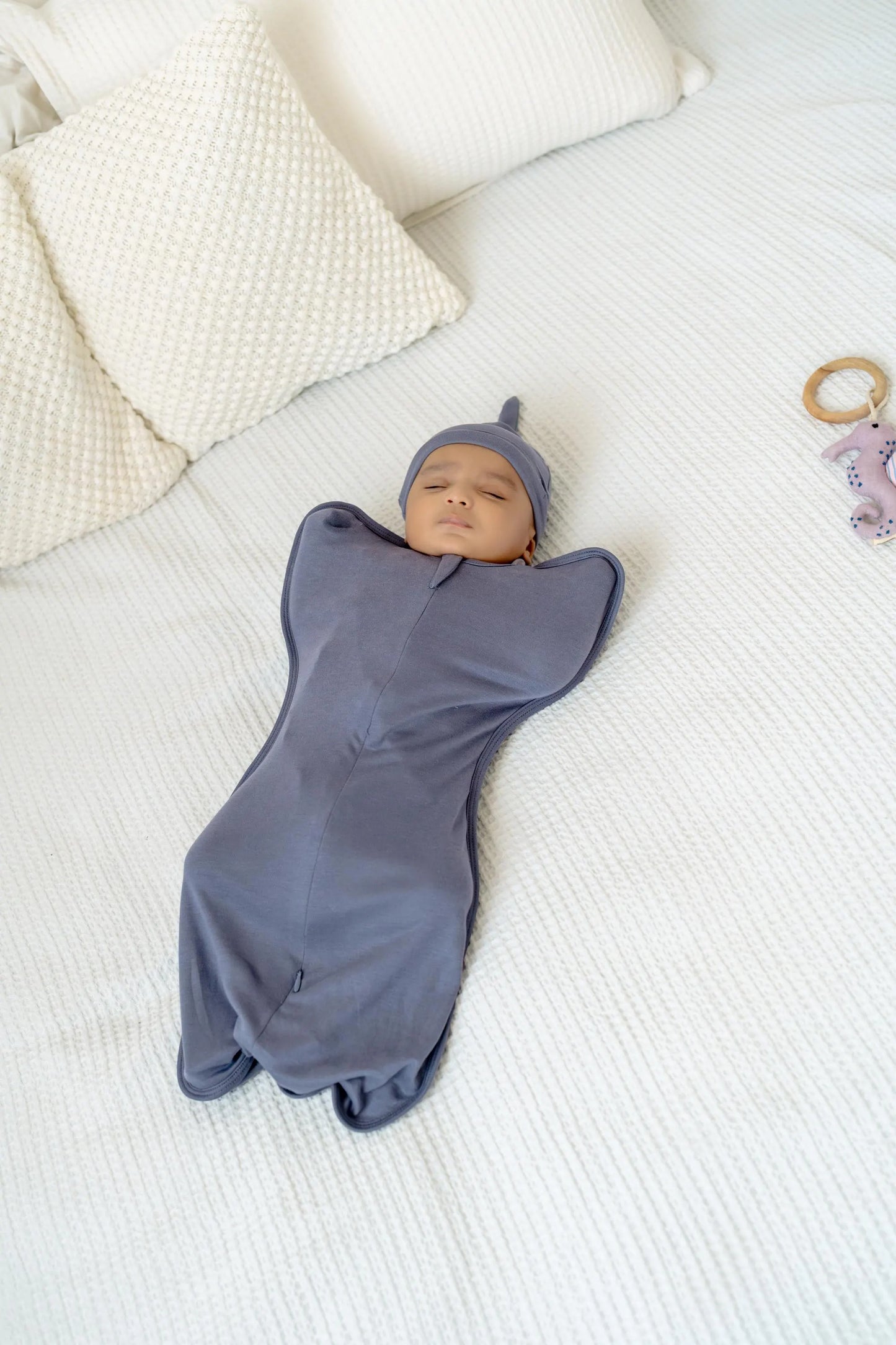 Arms Up Swaddle Pod for Newborns | Self Soothing Baby Sleep Sack | Bamboo Cotton Zipper Swaddle | Anti Startle Swaddle for Better Sleep