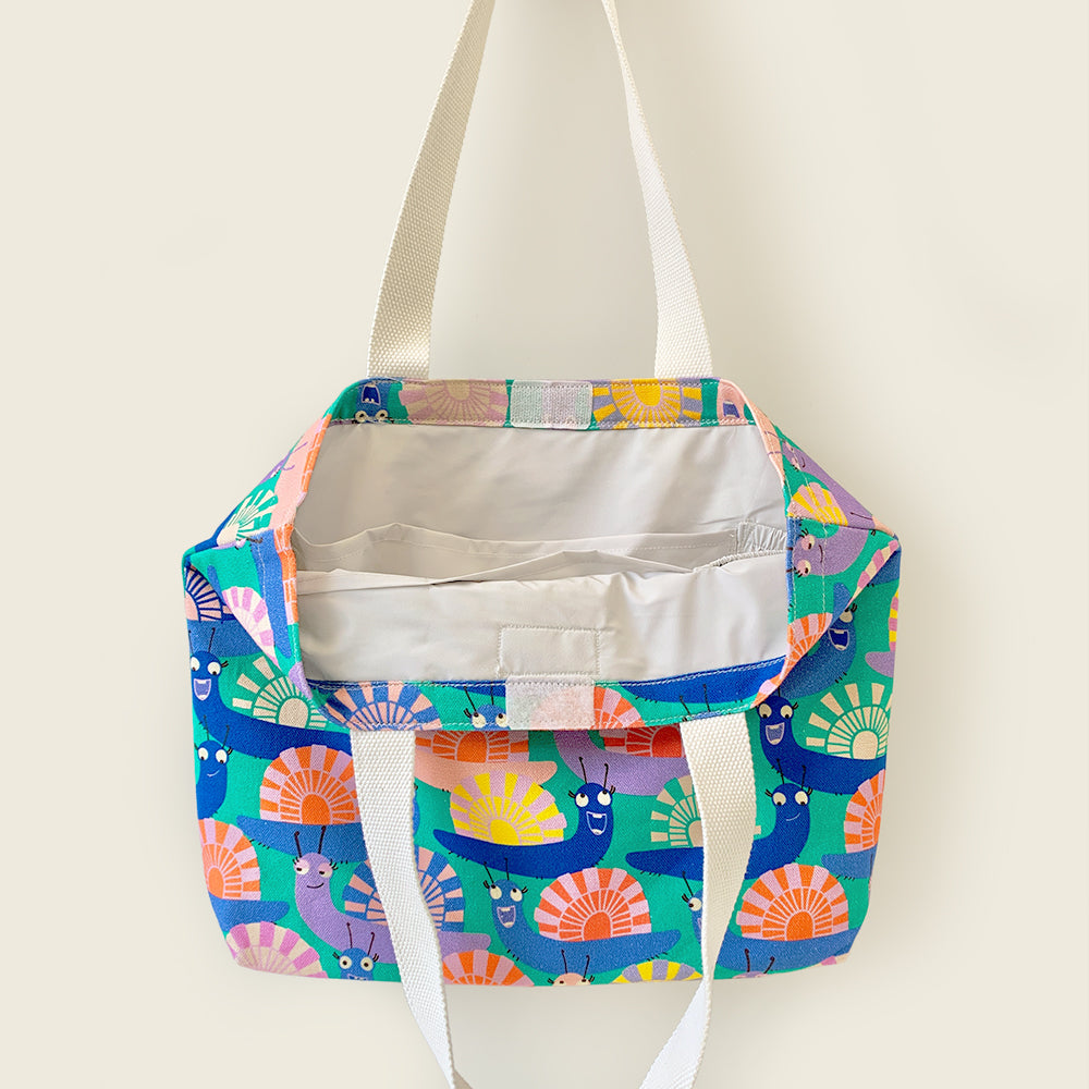 FERRY - Tote Bag - Glo