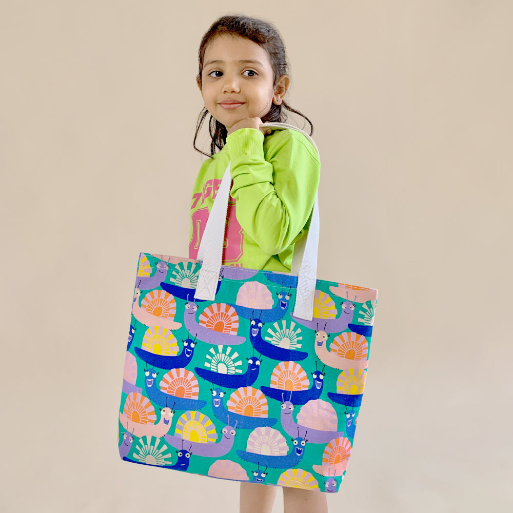 FERRY - Tote Bag - Glo